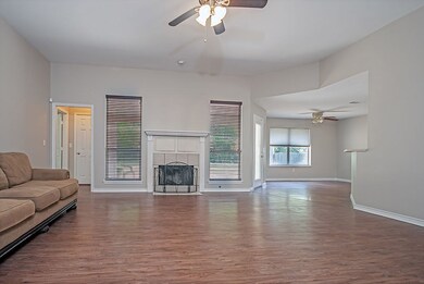 275 Hunters Glen Dr, Hudson, OK 74904 - photo 6