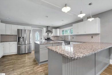 114 Brookside Rd, Spartanburg, SC 29301 - photo 3