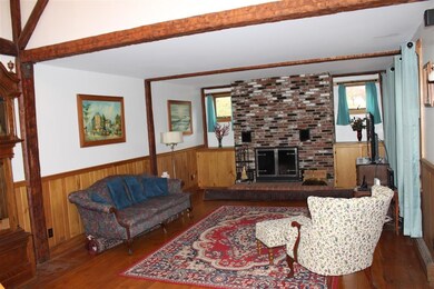 5 Maple Ave, Claremont, NH 03743 - photo 4