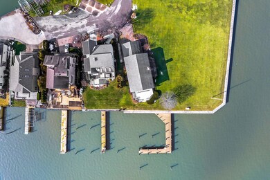 4-web-or-mls-1327 Bayview Dr, Holland-17