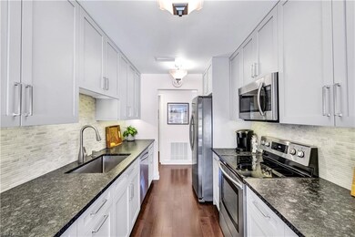 4072 Belair Ln unit 401, Naples, FL 34103 - photo 2