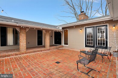 66 Twin Lakes Cir, Martinsburg, WV 25405 - photo 3