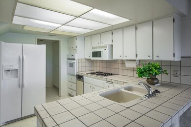 1957 Bechelli Ln, Redding, CA 96002 - photo 6