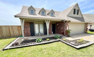 3101 W Norman Cir, Broken Arrow, OK 74012 - photo 2