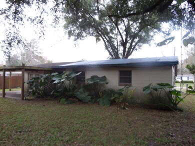 6622 Burpee Dr S, Jacksonville, FL 32210 - photo 2