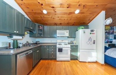 488 Shea St, Fitchburg, MA 01420 - photo 7