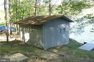 2075 Lakeside Dr, Harpers Ferry, WV 25425 - photo 7