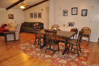 930 Citrus Dr, Alamo, TX 78516 - photo 6