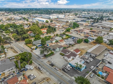 1870 W 9th St, Upland, CA 91786 - photo 6