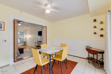 10585 W Palmeras Dr unit K, Sun City, AZ 85373 - photo 2