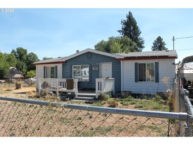 384 N McHaley St, Prairie City, OR 97869 - photo 6