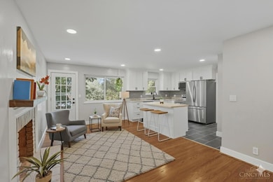 2083 Forestcrest Way, Cincinnati, OH 45244 - photo 7