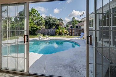 Sun_Room_View_of_Pool