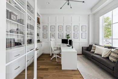 Study Offers South Facing Windows Allowing Lots Of