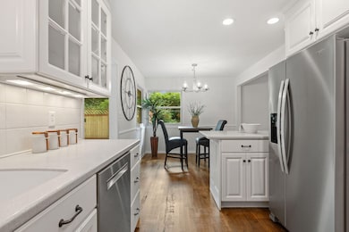 6051 Stoneybrook Dr, Minnetonka, MN 55345 - photo 4