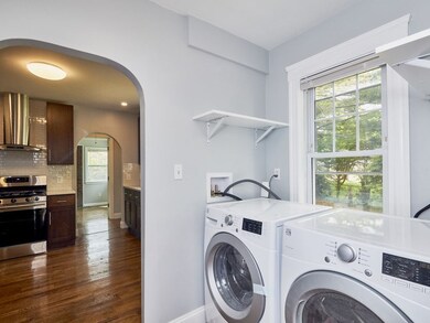 24 Cambria Rd unit 24, Newton, MA 02465 - photo 3