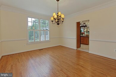 7324 Laurel Creek Ct, Springfield, VA 22150 - photo 6