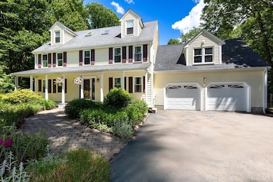 3 Centennial Dr, Blackstone, MA 01504 - photo 2