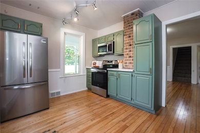 9290 Us Highway 53, Fall Creek, WI 54742 - photo 2