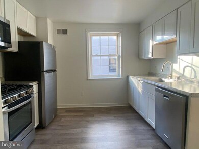 1023 Hollins St unit 2, Baltimore, MD 21223 - photo 3