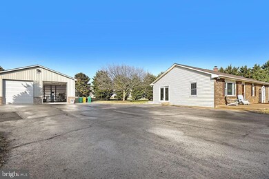 565 Sunnyside Ln, Bear, DE 19701 - photo 3