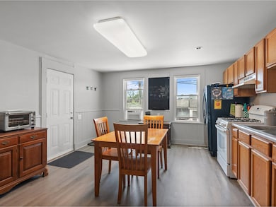 259 Main St, Winooski, VT 05404 - photo 7