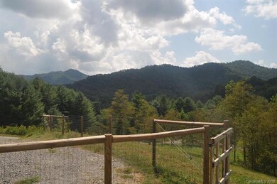 1082 Sweet Hollow Rd, Burnsville, NC 28714 - photo 5