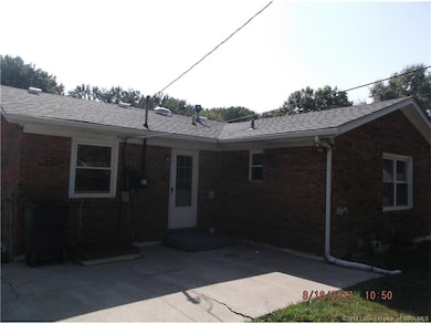 3009 Linda Dr, New Albany, IN 47150 - photo 3