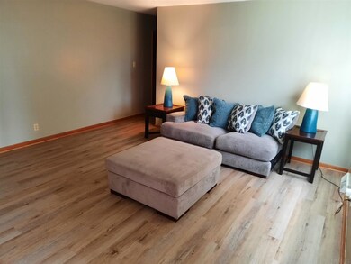 702 Kennedy Dr, Fort Branch, IN 47648 - photo 2