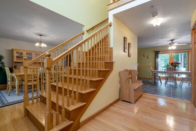 27 Breakneck Rd, Hudson, NH 03051 - photo 6