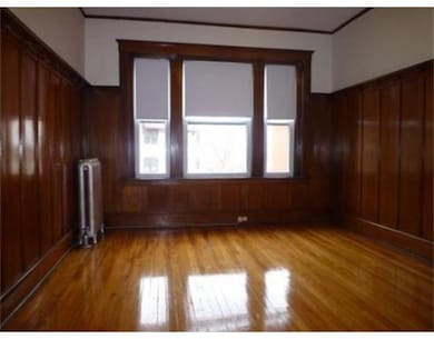 37 Claflin Rd, Brookline, MA 02445 - photo 4