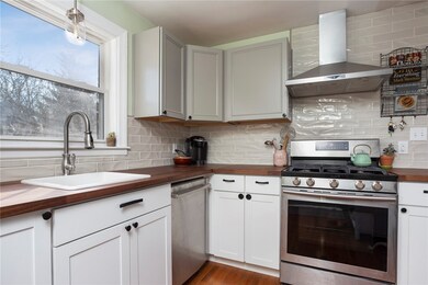 20 Brown Ave, North Providence, RI 02911 - photo 6