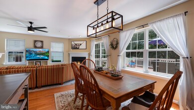 278 Hampshire Dr, Sellersville, PA 18960 - photo 7