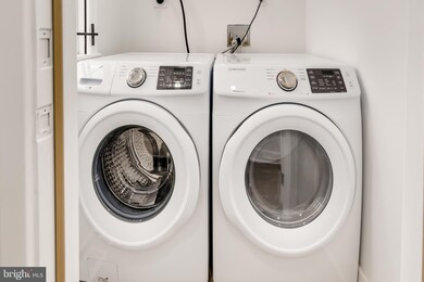 823 E Baltimore St, Baltimore, MD 21202 - photo 3