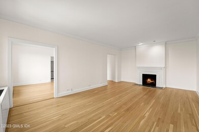 Greenwich Lodge unit 4A, Greenwich, CT 06830 - photo 4