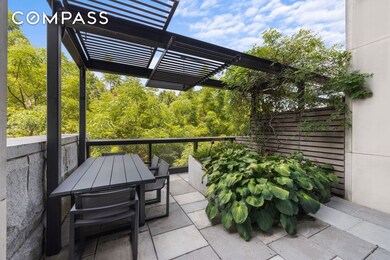 Pierhouse at Brooklyn Bridge Park unit N208, Brooklyn, NY 11201 - photo 4