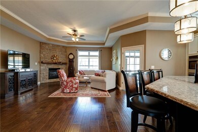 12604 Broadmoor Ct S, Fishers, IN 46037 - photo 4