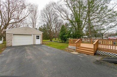 6088 Walworth Rd, Ontario, NY 14519 - photo 3