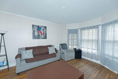 730 Myrtle Ave, Albany, NY 12208 - photo 7