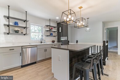 1175 Marlboro Rd, Lothian, MD 20711 - photo 7