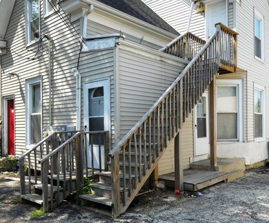 613 Washington St unit 2, Waukegan, IL 60085 - photo 3