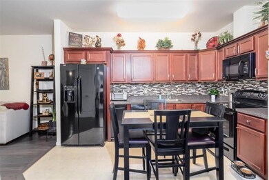 5903 Jefferson St unit 402, West New York, NJ 07093 - photo 4