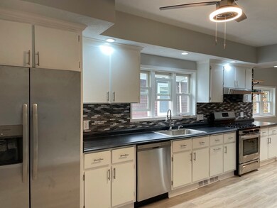 826 Fellsway unit 2, Medford, MA 02155 - photo 3