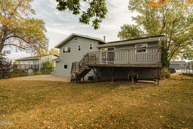 2601 8th Ave NW, Mandan, ND 58554 - photo 2