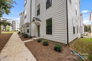 14028 Felix Ln, Charlotte, NC 28277 - photo 3