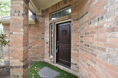 31314 Hilldale Park Ct, Spring, TX 77386 - photo 2