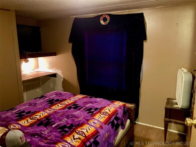 99590 Highway 100, Gore, OK 74435 - photo 6