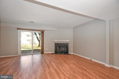 304 Barrington Ct, Palmyra, PA 17078 - photo 3