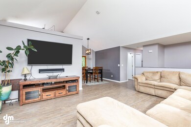 Living Room 20190702-DW-49639-FULL