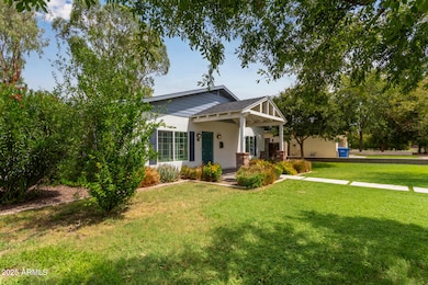 1002 E Medlock Dr, Phoenix, AZ 85014 - photo 5